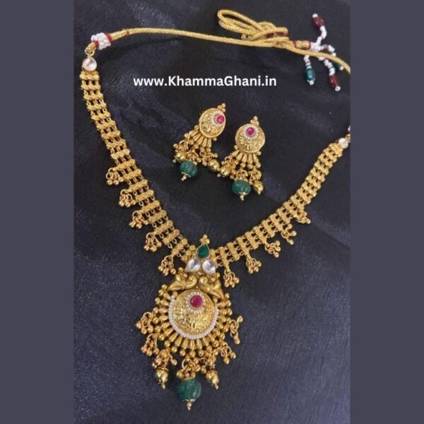 Antique-Temple-Jewellery-Set